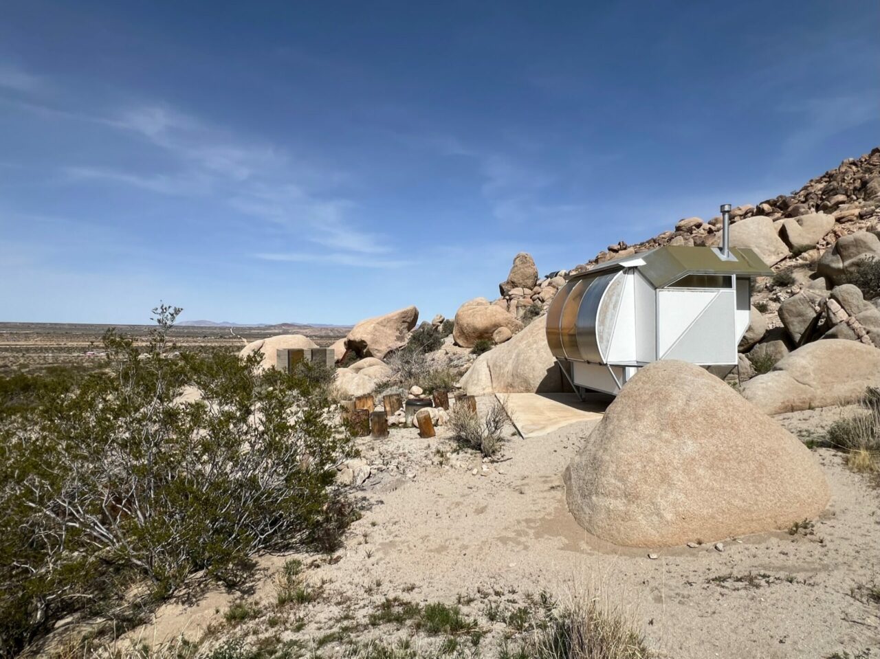 Pod where the artists in residence stay at in AZ West in Joshua Tree